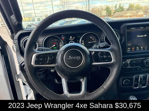 Used 2023 Jeep Wrangler Unlimited Sahara image 10