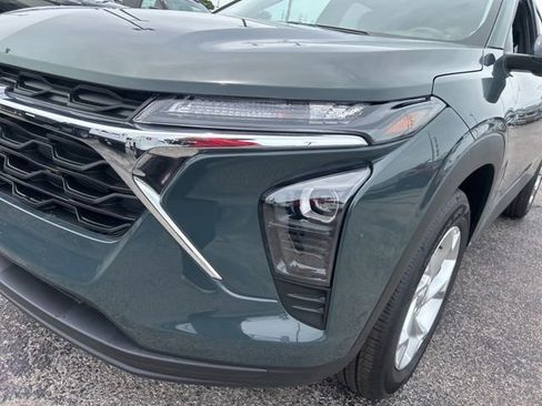 New 2026 Chevrolet Trax LS FWD image 9