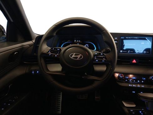 New 2026 Hyundai Elantra Sport FWD image 12