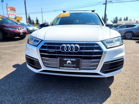 Used 2018 Audi Q5 2.0T Premium Plus w/ Premium Plus Package image 2