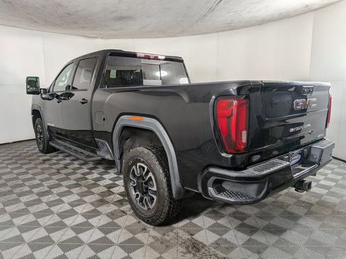 Used 2020 GMC Sierra 2500 AT4 w/ Technology Package image 4