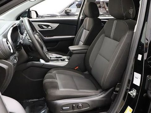 Used 2023 Chevrolet Blazer LT image 10