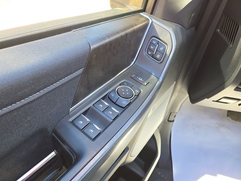 Used 2024 Ford F350 Lariat w/ Camper Package image 16