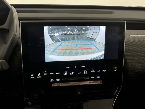 Used 2024 Toyota bZ4X XLE w/ Weather Package image 15