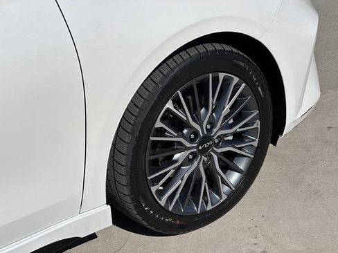 Used 2023 Kia Forte GT-Line w/ GT-Line Premium Package FWD image 26