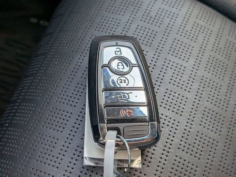 New 2025 Lincoln Navigator L Black Label image 29