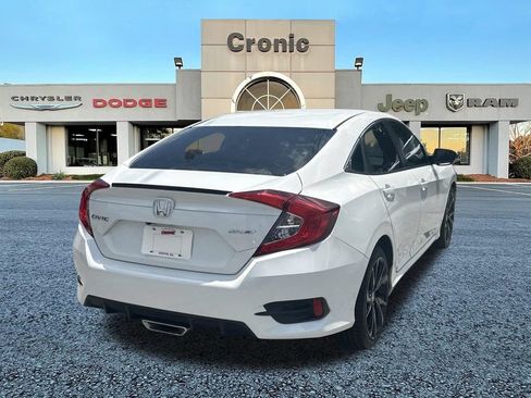 Used 2019 Honda Civic Sport image 3