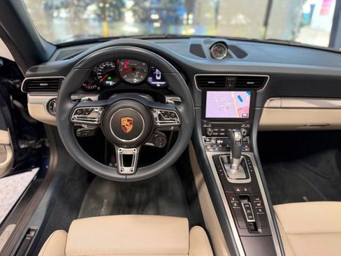Used 2017 Porsche 911 Carrera S RWD image 22
