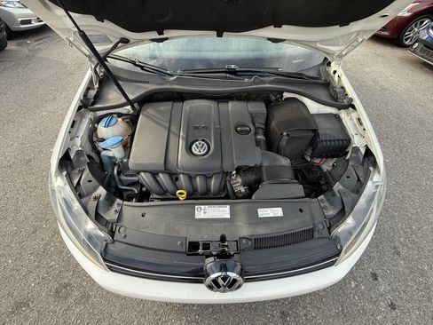 Used 2013 Volkswagen Jetta SE image 23