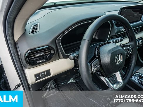Used 2026 Honda Pilot Elite image 37
