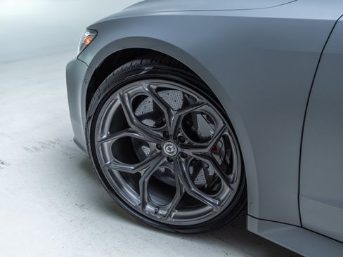 Used 2021 Audi RS 7 Sportback AWD/4WD image 22