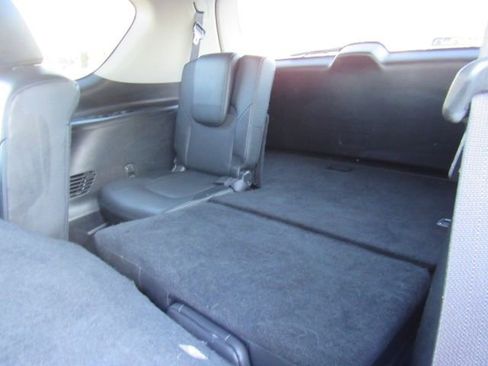 Used 2017 Nissan Armada SL w/ Technology Package image 28