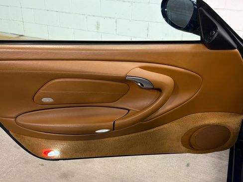 Used 2000 Porsche 911 Carrera image 18