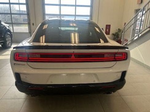 Used 2026 Dodge Charger Scat Pack AWD/4WD image 4