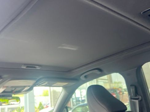 New 2026 Subaru Forester Premium AWD/4WD image 18