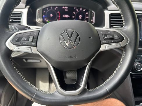 Used 2023 Volkswagen Atlas Cross Sport SE w/ Black Wheel Package FWD image 18