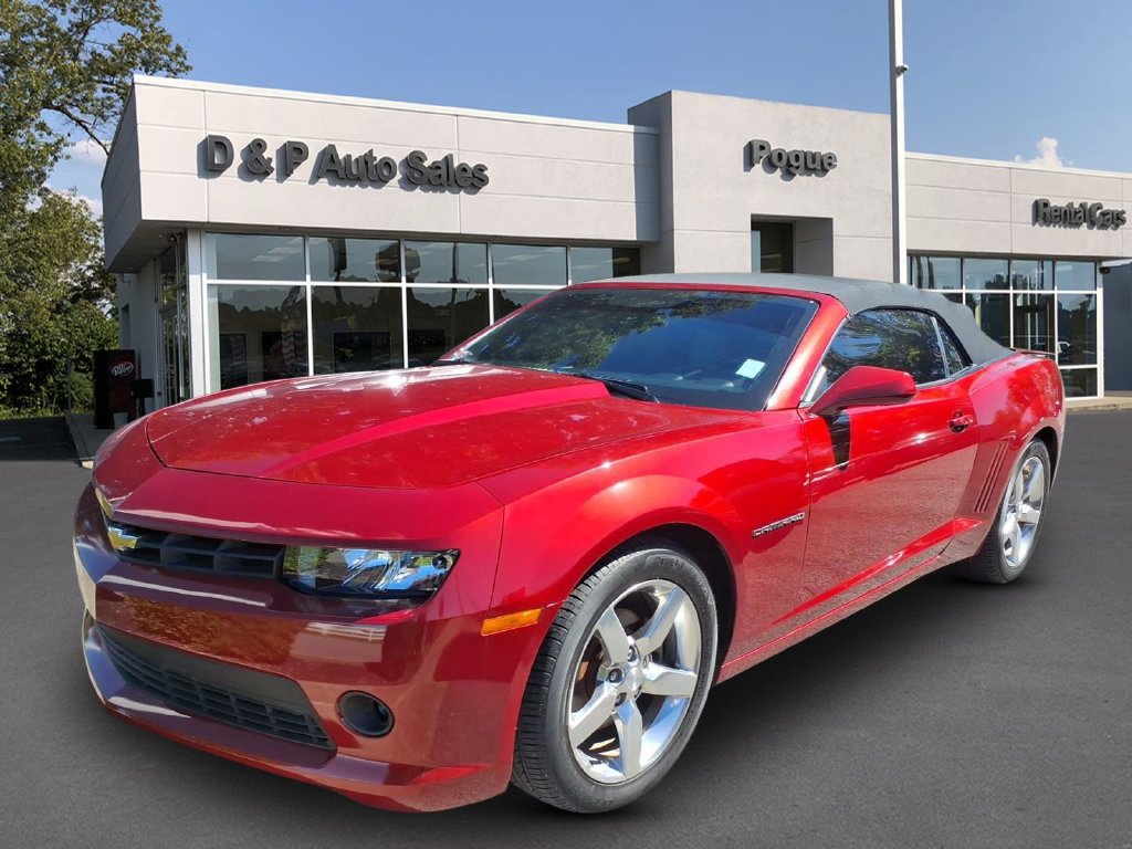 Used 2015 Chevrolet Camaro LT RWD image 4