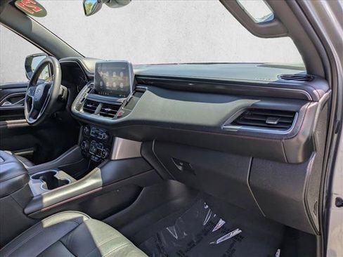 Used 2021 Chevrolet Suburban RST RWD image 22
