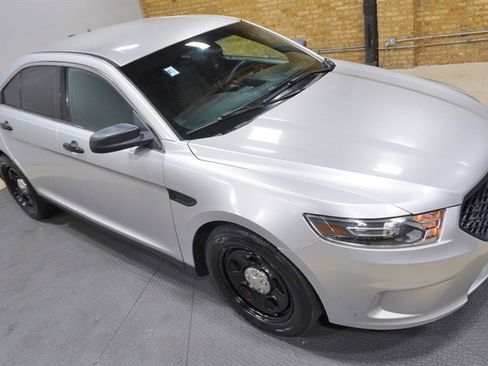 Used 2015 Ford Taurus Police Interceptor AWD image 7