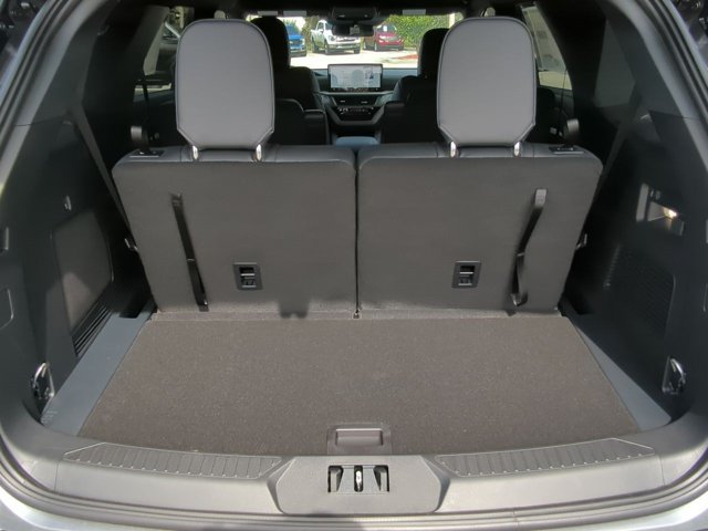 New 2026 Ford Explorer ST-Line w/ ST-Line Street Pack RWD image 13