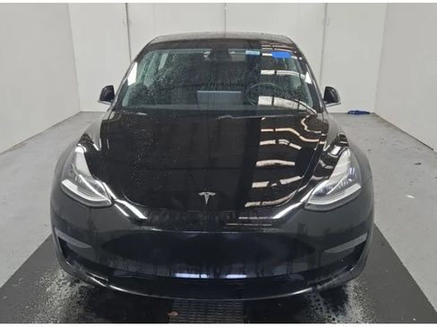 Used 2018 Tesla Model 3 Long Range image 2