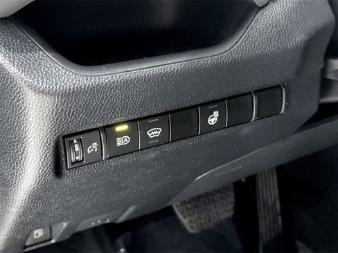 Used 2024 Toyota RAV4 SE image 13