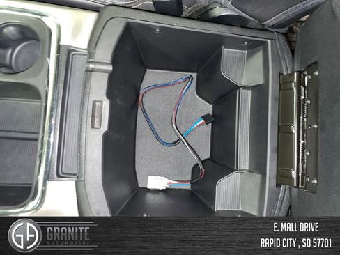 Used 2017 RAM 1500 Laramie w/ Convenience Group AWD/4WD image 30