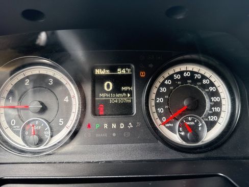 Used 2017 RAM 2500 SLT image 14