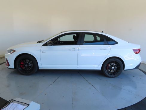 New 2026 Volkswagen Jetta GLI Autobahn FWD image 8