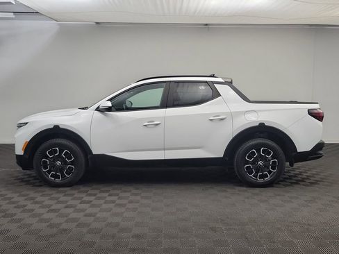 Used 2022 Hyundai Santa Cruz SEL Premium image 2