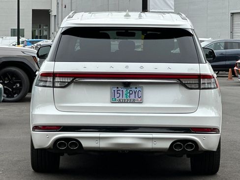 Used 2023 Lincoln Aviator Reserve w/ Equipment Group 201A RWD image 5