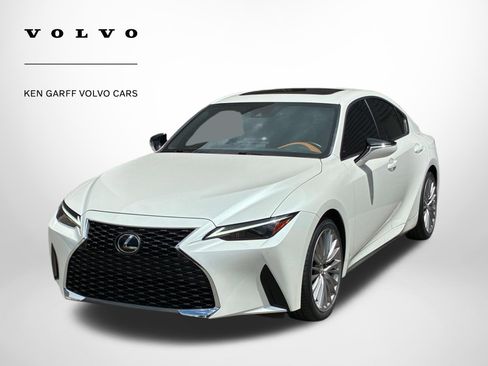 Used 2024 Lexus IS 300 AWD w/ Premium Package image 9