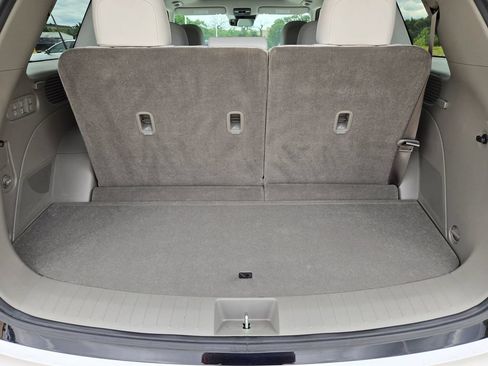 Used 2026 Hyundai Palisade Limited FWD image 32