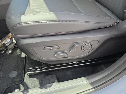 New 2027 Kia Seltos X-Line SX AWD/4WD image 21