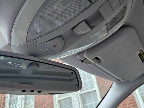 Used 2006 Mercedes-Benz E 350 4MATIC Wagon image 19