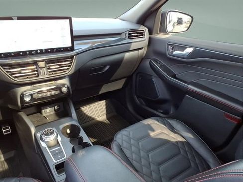 Used 2024 Ford Escape ST-Line Elite w/ Premium Technology Package AWD/4WD image 20