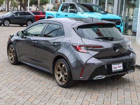 Used 2021 Toyota Corolla XSE w/ Blackout Package (TMS) FWD image 9