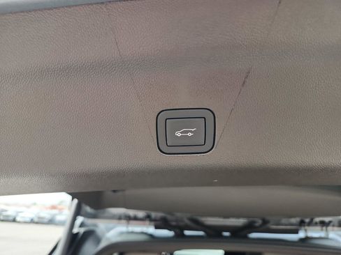 Used 2026 Chevrolet Tahoe Z71 w/ Z71 Off-Road Package image 12