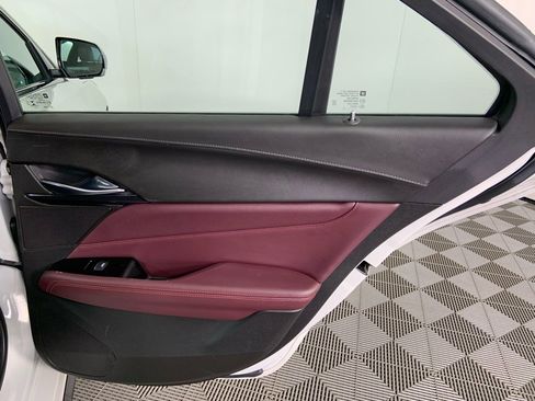 Used 2022 Cadillac CT4 V image 11