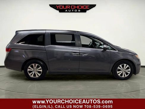 Used 2016 Honda Odyssey SE image 8