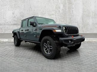 New 2026 Jeep Gladiator Mojave video 1
