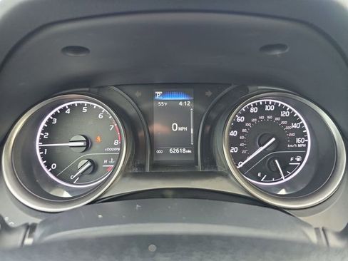 Used 2023 Toyota Camry SE image 19
