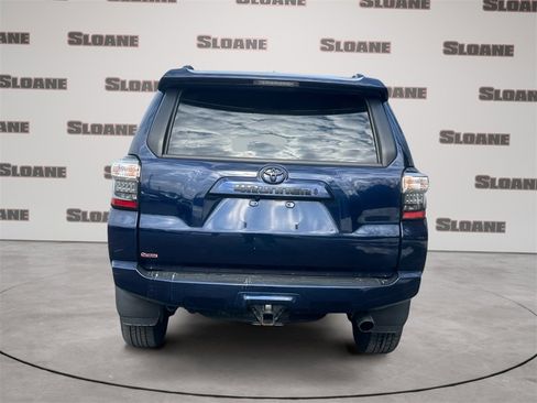 Used 2023 Toyota 4Runner SR5 Premium image 4