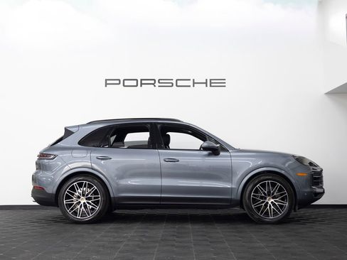 New 2026 Porsche Cayenne image 7