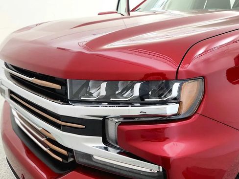 Used 2022 Chevrolet Silverado 1500 High Country w/ Z71 Off-Road Package AWD/4WD image 35