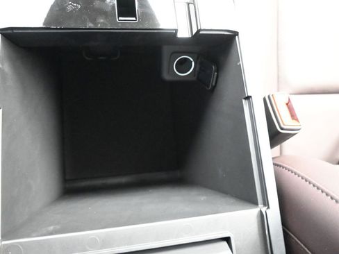 New 2026 Ford Explorer Platinum w/ LUX Leather Package image 18