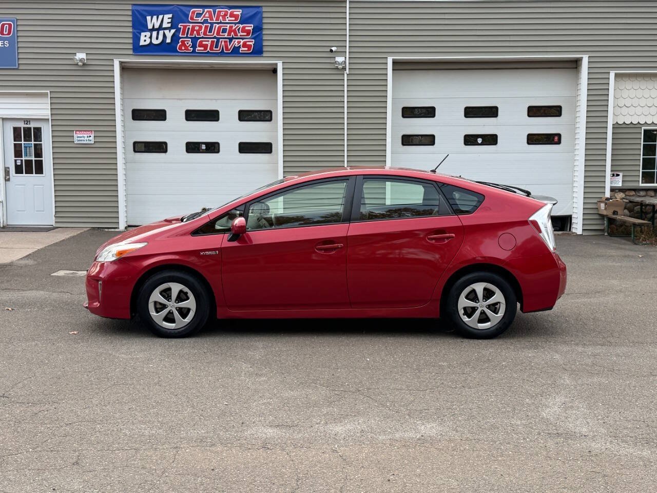 Used 2012 Toyota Prius Two FWD image 3