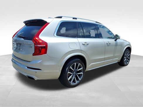 Used 2016 Volvo XC90 T6 Momentum w/ Momentum Plus Package AWD/4WD image 27