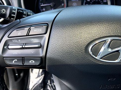 Used 2019 Hyundai Kona SEL w/ SEL Tech Package 02 AWD/4WD image 24