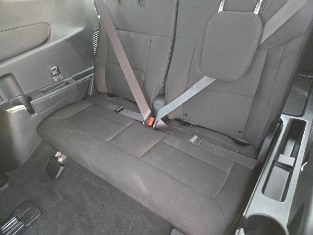 Used 2024 Ford Explorer XLT AWD/4WD image 29